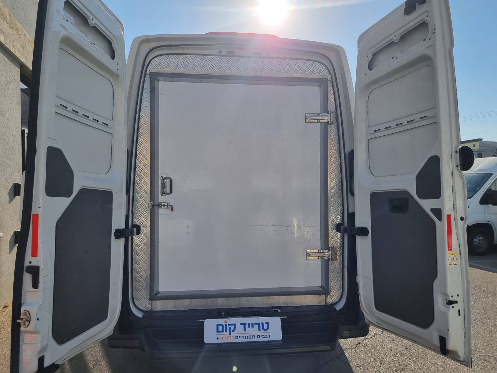 פולקסוואגן אוטו 2021 ב5
