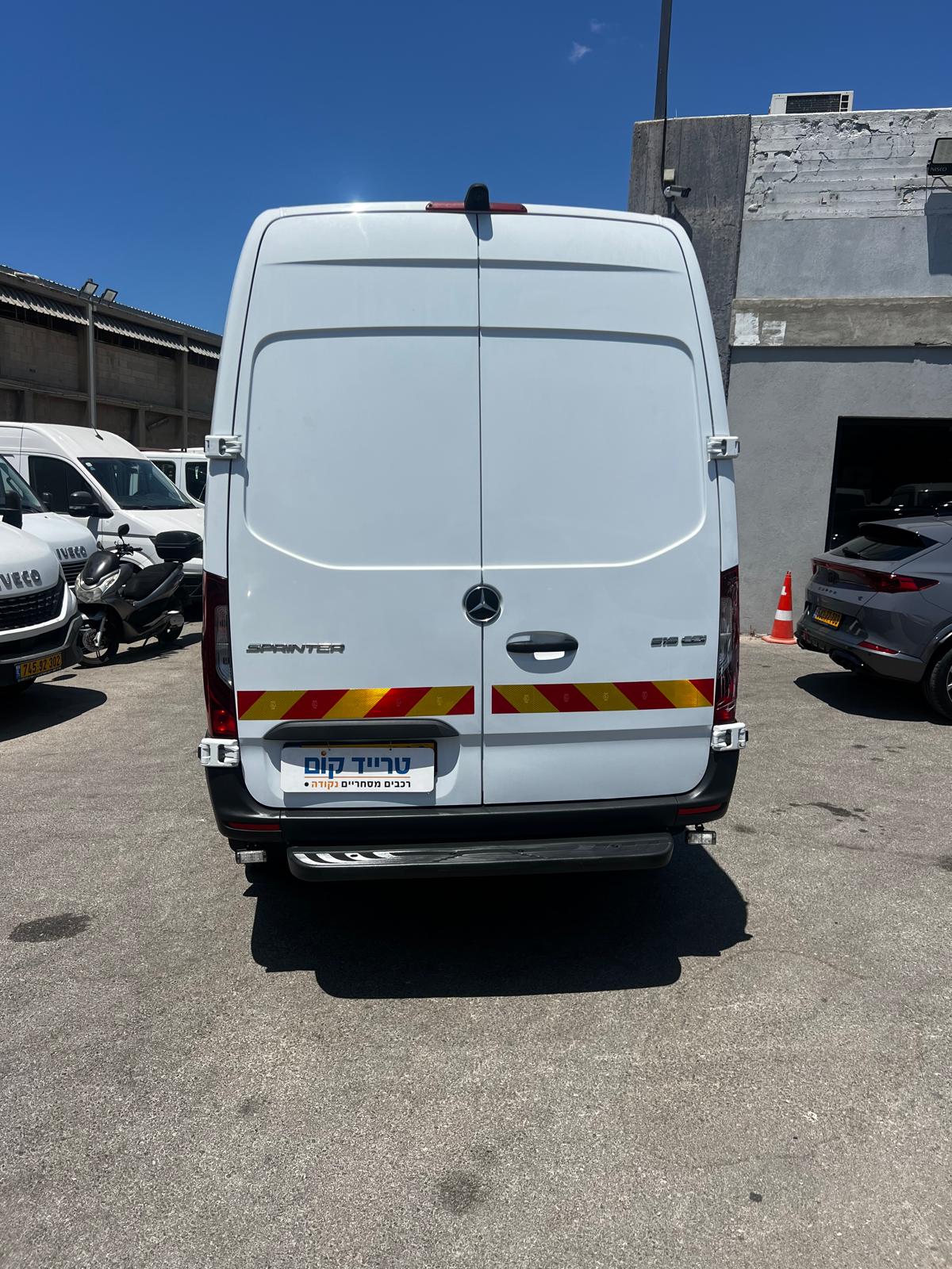 מרצדס ספרינטר 519 שנת 2024 - טרייד קום