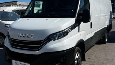איווקו דיילי מסחרית שנת 2023 דגם ארוך גבוה 50C18 — מבט צד עם אורך הרכב